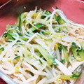 ☆☆あっきん☆☆'s cooksnap of when they made もやしときゅうりとハムのピリ辛サラダ.