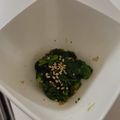 suzumama★'s cooksnap of when they made 離乳食完了期: ベビーほうれん草胡麻和え.