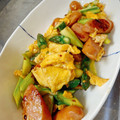 けぉうりぃ's cooksnap of when they made 簡単♪アスパラとウインナーの中華卵炒め★.