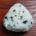 まやしゅうまま's cooksnap of when they made 簡単おにぎり♡わかめとしらすのおにぎり♡.