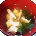 オアシス☆彡's cooksnap of when they made 早い！ 三つ葉と 豆腐 椎茸の お吸い物.