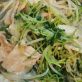 クックSSS7SS☆'s cooksnap of when they made 簡単！レンジだけで豆苗ともやしの豚肉蒸し.