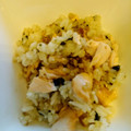 Lake☆Erie's cooksnap of when they made 鮭のアラとワカメの炊き込みご飯.