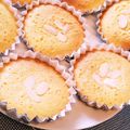 Ysｷｯﾁﾝ's cooksnap of when they made レモンの皮入り♪しっとりマドレーヌ.