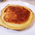 miipuusan's cooksnap of when they made 材料3つ！簡単おいしいふわふわパンケーキ.