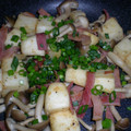 ゆずどら's cooksnap of when they made 簡単！！はんぺんとしめじのバター炒め.