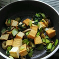 クックKQ8OSO☆'s cooksnap of when they made 厚揚げとナス青梗菜の生姜炒め.