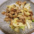 くろすけさん's cooksnap of when they made 生姜焼きに飽きたら❤簡単ガリバタ豚ロース.
