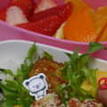 なななな♡MaMa's cooksnap of when they made 簡単いちご切り方盛り付け お弁当デザート.