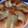 クックZBW05K☆'s cooksnap of when they made 炊飯器で簡単！贅沢りんごのホットケーキ.