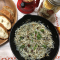 ☻☻☻☻☻☻☻☻☻☻'s cooksnap of when they made しらすのアヒージョ♪簡単にお店の味.