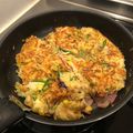 nerukoma's cooksnap of when they made 簡単☆小麦粉と余ったサラダでお好み焼き風.