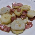 B子chan's cooksnap of when they made さといもとベーコンのささっと炒め～.