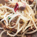 seacomet's cooksnap of when they made 簡単3分おかず！ピリ辛鯖とモヤシの炒め物.