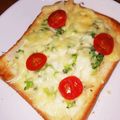 ёdey2upё's cooksnap of when they made じゃこと旬の野菜の厚切りチーズトースト.