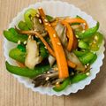 好きです。餃子。's cooksnap of when they made 副菜に♪椎茸とピーマンのオイスター炒め.