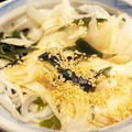 みゃじま's cooksnap of when they made 新玉ねぎとわかめの和風サラダ.