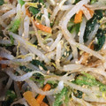 ミユミユ24's cooksnap of when they made もやしとほうれん草の彩りごま和え.