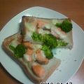 ナオたんママ's cooksnap of when they made 簡単ランチ♪鮭ブロッコリーマヨトースト.