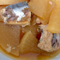 ★ちいママ★'s cooksnap of when they made 簡単♪鯖の水煮缶☆骨まで食べる鯖と大根煮.