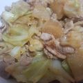ひろりんご姫's cooksnap of when they made 豚肉と大根キャベツの甘辛炒め.