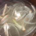 もたこもた's cooksnap of when they made ウェイパーで✩ベーコンと玉ねぎのスープ.