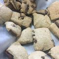 あやひで1017's cooksnap of when they made HMと生クリームの簡単チョコスコーン.
