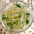 こつぶこびとちゃん's cooksnap of when they made 餃子や揚げ物のお供に【サッパリもやし】.