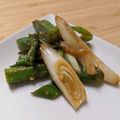 hichtakk's cooksnap of when they made 簡単！オクラと葱の甘味噌炒め.