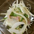 ひろみつばち's cooksnap of when they made 3分副菜♪「新玉ネギと大葉のマリネ」.