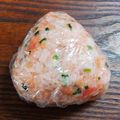 まやしゅうまま's cooksnap of when they made ねぎ と揚げ玉と明太子の混ぜ おにぎり.
