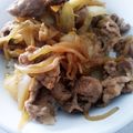 ｍｔｒ・ｔ's cooksnap of when they made 豚こま肉とモヤシで節約&カサ増し豚丼♬.