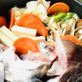 クックUUMSUY☆'s cooksnap of when they made 塩麹だけでＯＫ！！こく旨(^-^)海鮮鍋.