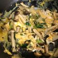 ころきち0723's cooksnap of when they made スピード一品！ネギとしめじの卵とじ☆.