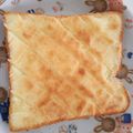 らっく♪'s cooksnap of when they made 簡単朝食！幸せのメロンパントースト.