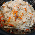 okamelove's cooksnap of when they made 炊飯器で簡単 香る舞茸と鶏のおこわ.