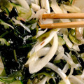 ゆいなめこ's cooksnap of when they made 新玉ねぎとワカメのおかかポン酢あえ.