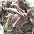 kazumeat's cooksnap of when they made きのこのパスタ✿ガーリックバター醤油.