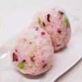 えリﾋﾟｮﾝ★'s cooksnap of when they made 春色おむすび～エダマメと菜の花～.