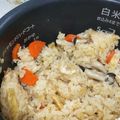 びゅうのすけ's cooksnap of when they made 炊飯器で☆ふつうのシメジご飯.