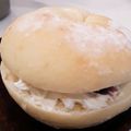 しじみごはん's cooksnap of when they made ＊ベーグルサンド＊クリームチーズ＊.