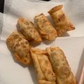 kaaa7♡'s cooksnap of when they made 餃子の皮で簡単☆大葉とチーズinとんかつ.