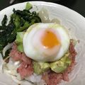 笑福ねこ's cooksnap of when they made マグロのたたきとアボカドのネバネバ丼.