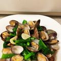マコミコ's cooksnap of when they made 簡単！なばなとあさりの酒蒸し.