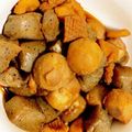 クック1UIIO7☆'s cooksnap of when they made 里芋と蒟蒻とイカのこってり煮.