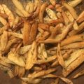 Yokchina's cooksnap of when they made 食べだしたらとまらない！アンチョビポテト.
