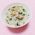 まあまま☆0403's cooksnap of when they made 桜えびと小松菜の炊き込み御飯.