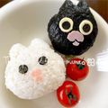 みぃすけママちゃん's cooksnap of when they made ウーとワー☆キャラ弁おにぎり.