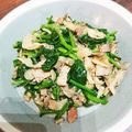 motu15's cooksnap of when they made ほうれん草、舞茸、ベーコンのガリバタ炒め.