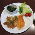 FALKANABUN's cooksnap of when they made 人参の葉っぱと桜海老のかき揚げ.